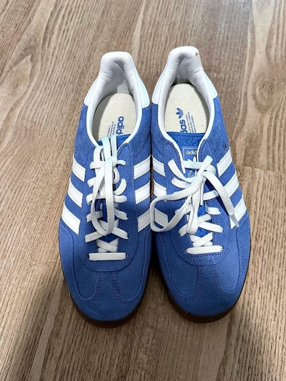 adidas Gazelle Indoor Blue & White Sneakers